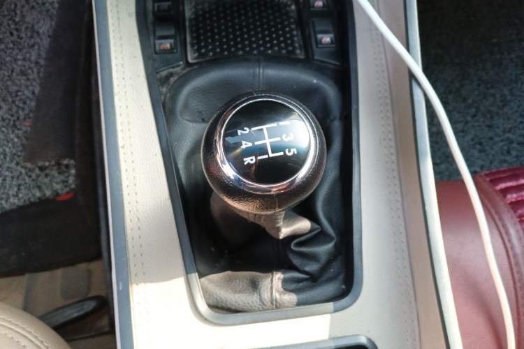 Used Volkswagen Santana Vista 2008 1.8L Manual Sishang Model Gear Lever