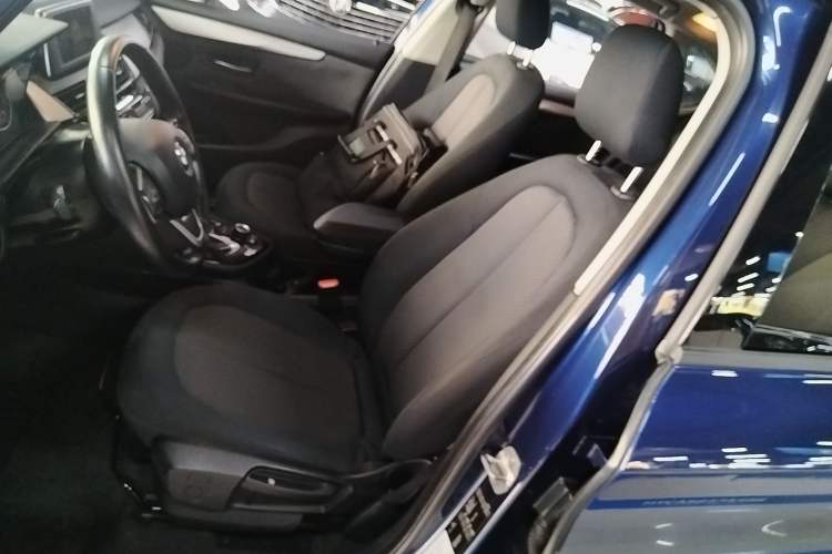 Used BMW 2 Series Active Tourer 2016 218i Fashion Model