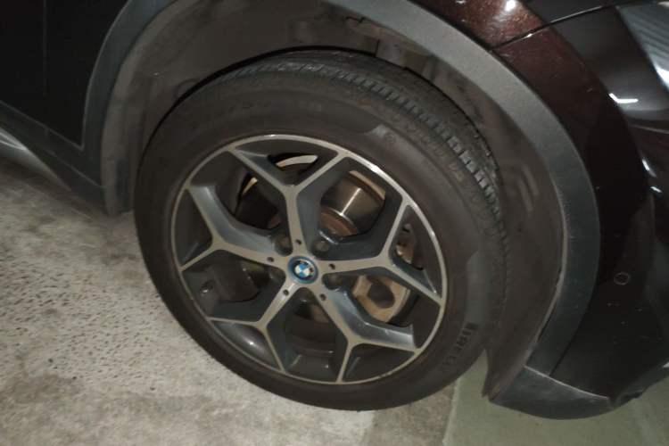 Used BMW X1 New Energy 2018 xDrive25Le Luxury Model Right Front Wheel Hub