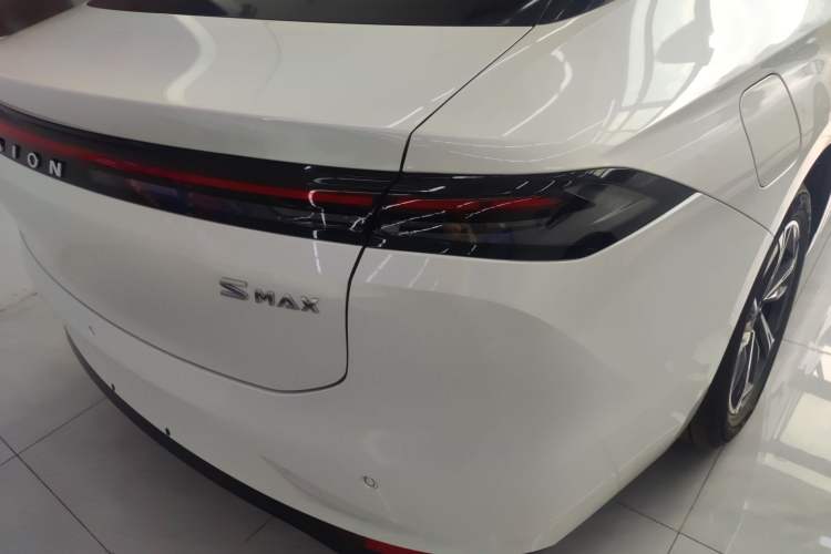 Used AION S MAX 2025 70 Star Edition 53.7 kWh Right Rear Taillight