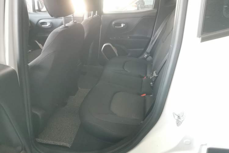 Used Jeep Renegade 2017 180T Automatic Kinetic Edition+