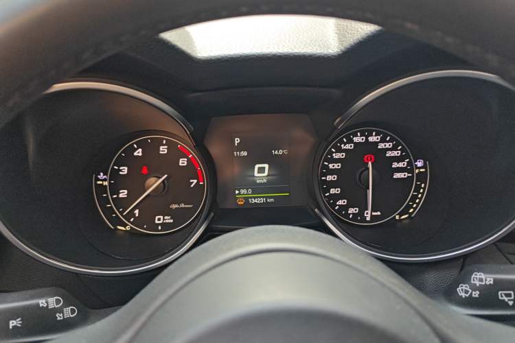 Used Alfa Romeo Stelvio 2017 2.0T 200HP Elite Edition
