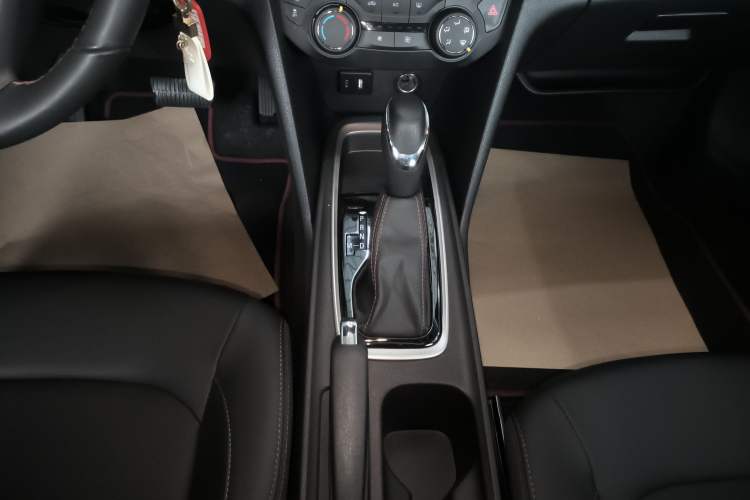 Used Chevrolet Monza 2022 Light Hybrid RS 330T Automatic Comfort Edition
