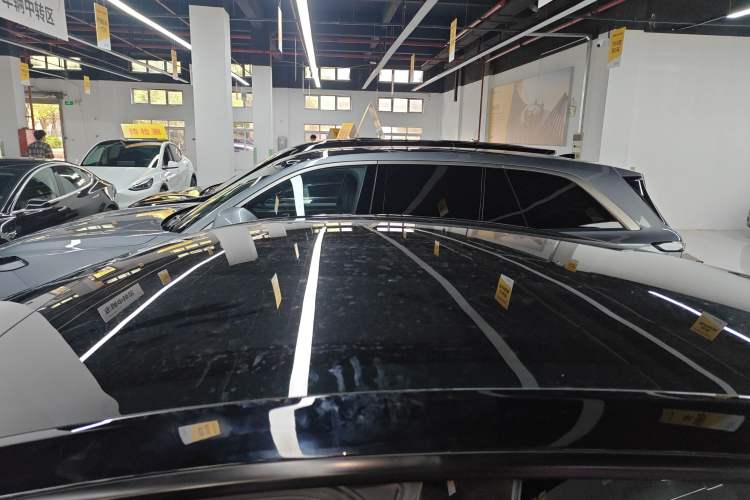 Used Tesla Model Y 2023 Rear-Wheel-Drive Version