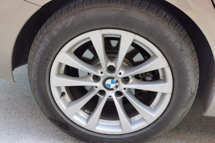Used BMW 3 Series GT 2017 320i Sport Edition
