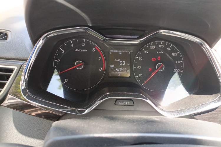 Used Baojun 310 2016 1.2L Manual Luxury Model
