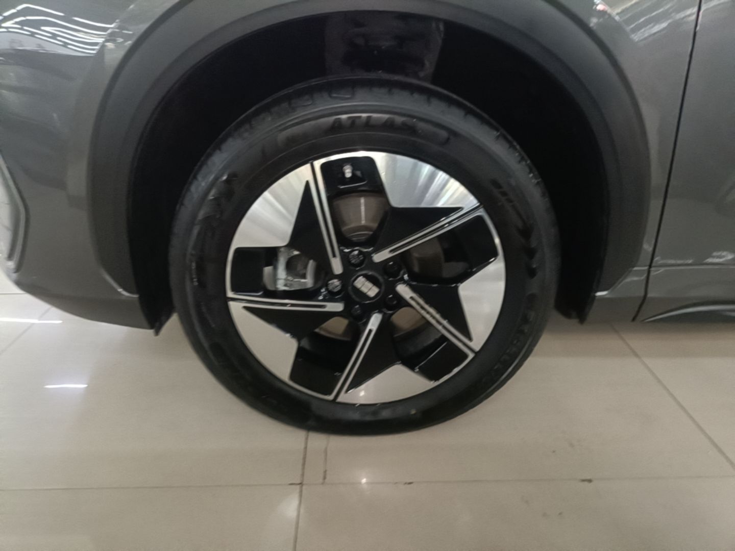 Geely Galaxy E5 2026 Model 610km Exploration+ Edition — снимка 10