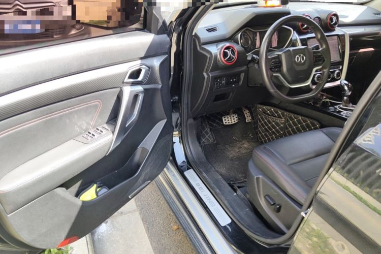 Used BAIC Off-Road BJ20 2016 1.5T CVT Luxury Model Driver Seat