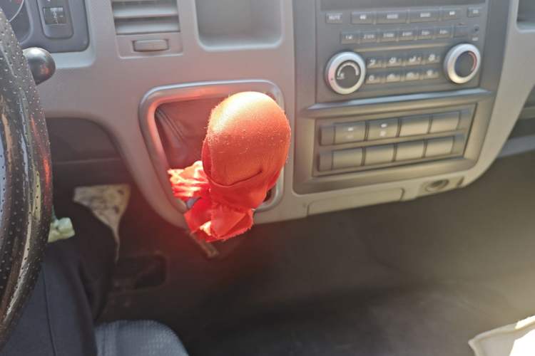 Used Foton Scenic G9 2016 2.4L Commercial Version Long Wheelbase 4G69