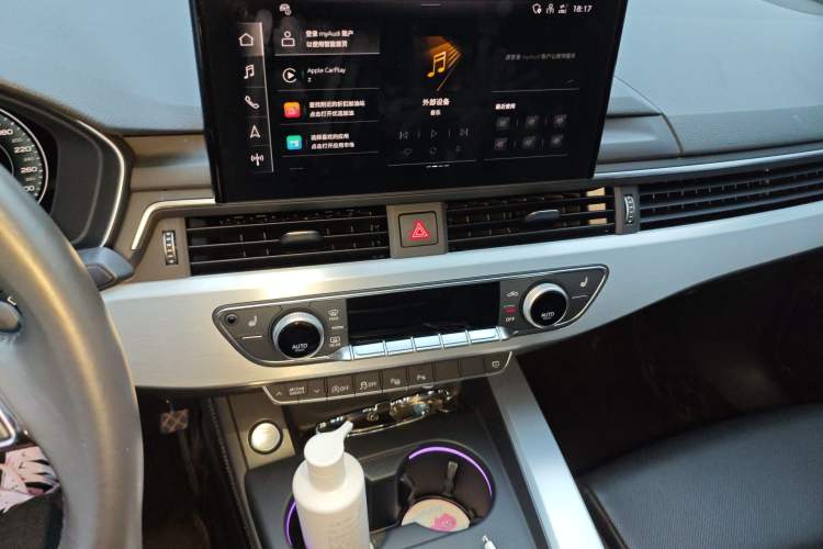 Used Audi A4L 2022 40 TFSI Luxury Dynamic Model
