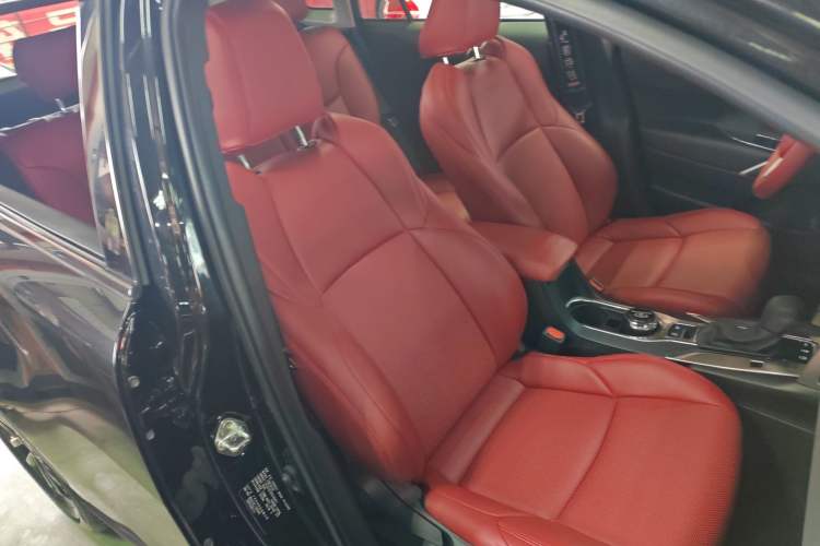 Used Toyota FRONTLANDER 2023 2.0L CVT Leading Edition Right Front Seat