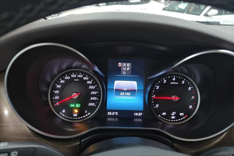 Used Mercedes-Benz V-Class 2021 V 260 L Long-wheelbase Luxury Edition