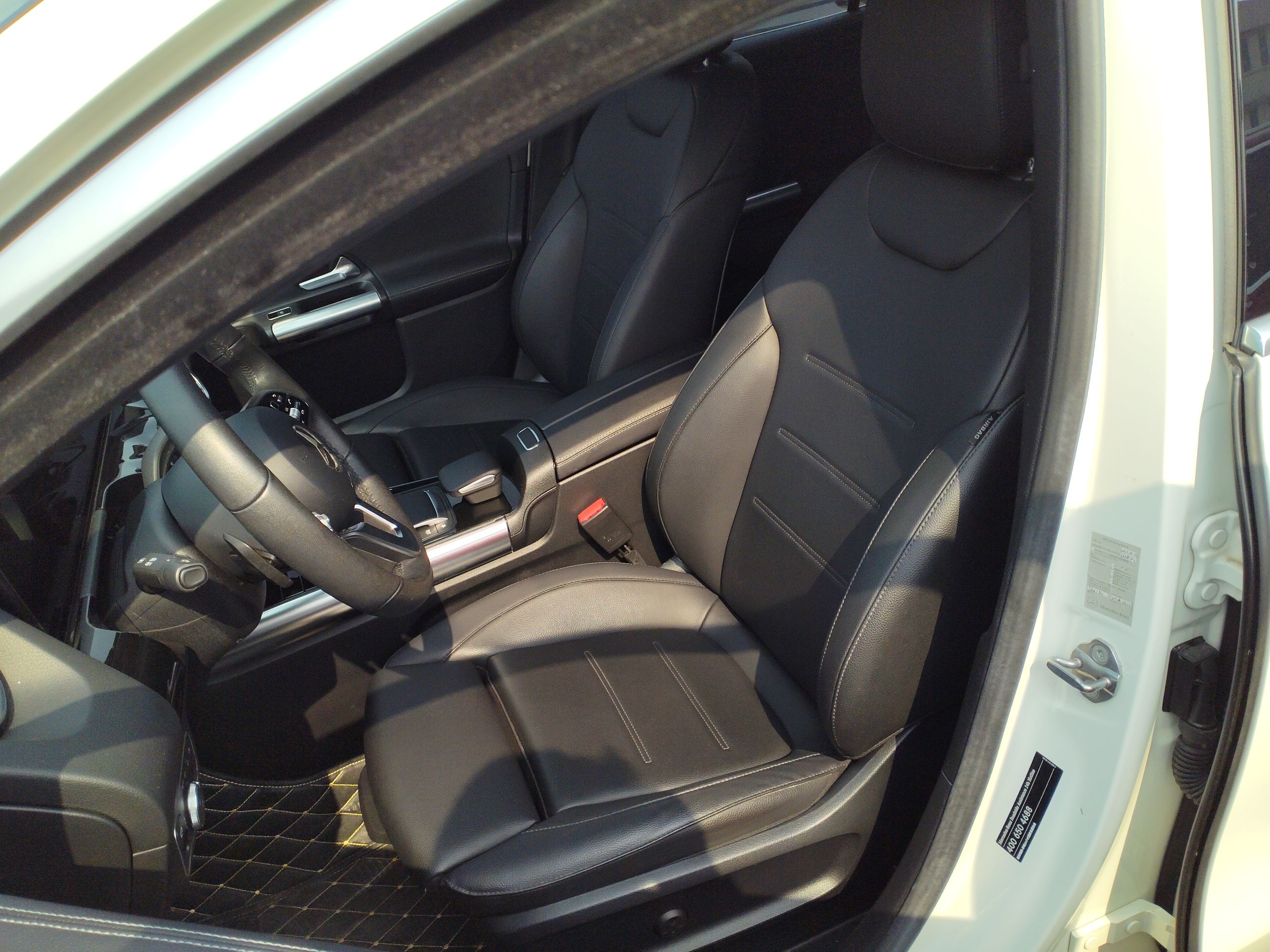 Interior delantero