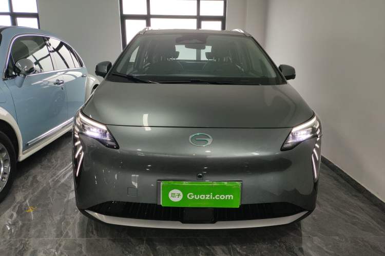 Used AION Y 2023 Younger Star Edition
