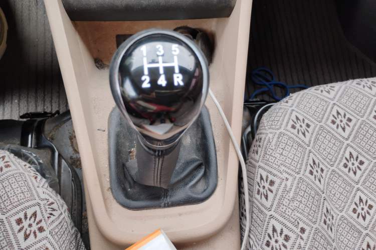 Used CHANGAN KUAYUE Xing V5  Gear Lever