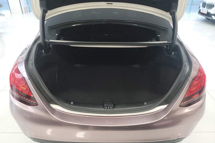 Used Mercedes-Benz C-Class 2021 C 200 L Fashion Edition Sport Version Trunk