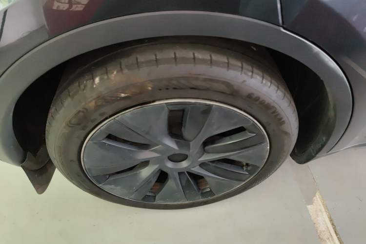 Used Tesla Model Y 2024 Rear-Wheel-Drive Version
