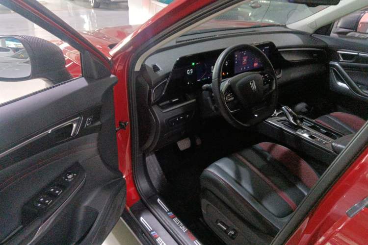 Used Bestune T55 2021 1.5T Automatic Enjoyment & Premium Edition
