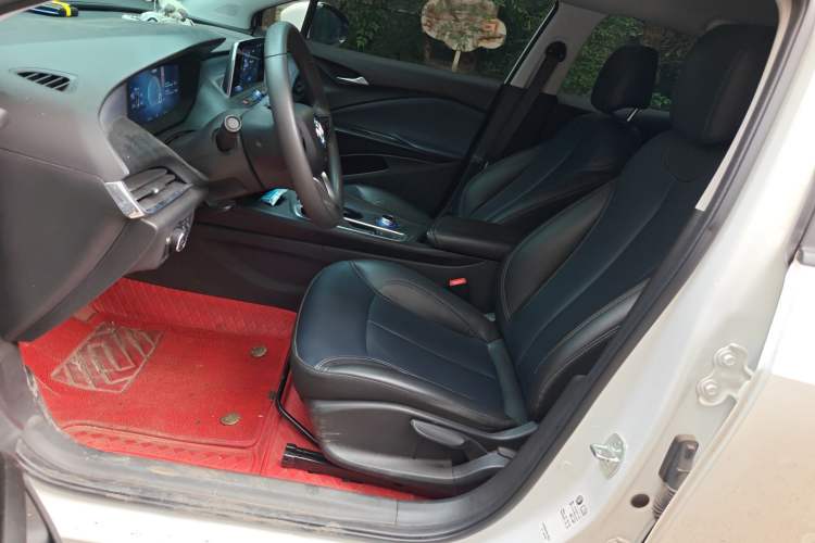 Used Buick Velite 6 2023 430km Range Commuter Version