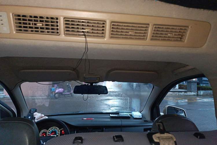 Used Wuling Rongguang V 2016 1.2L Standard Version