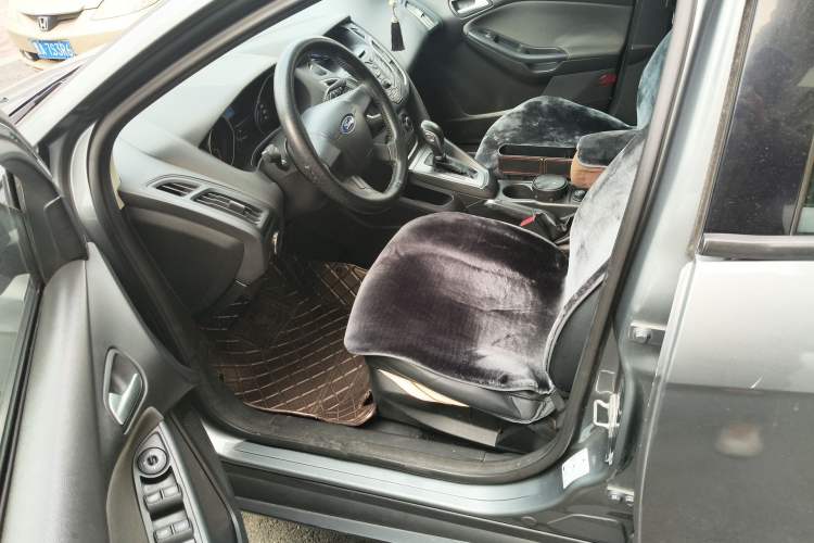 Used Ford Focus 2012 Hatchback 1.6L Automatic Comfort Model