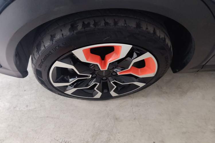 Used Lynk & Co 06 2021 1.5T Shero Pink Special Edition
