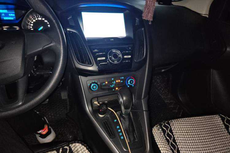 Used Ford Focus 2018 Hatchback Classic 1.6L Automatic Comfort Plus SmartDrive Edition