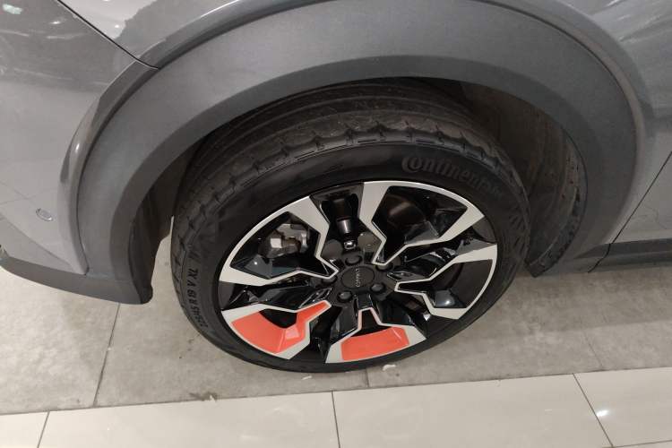 Used Lynk & Co 06 2020 1.5T YAO Halo Exterior 2