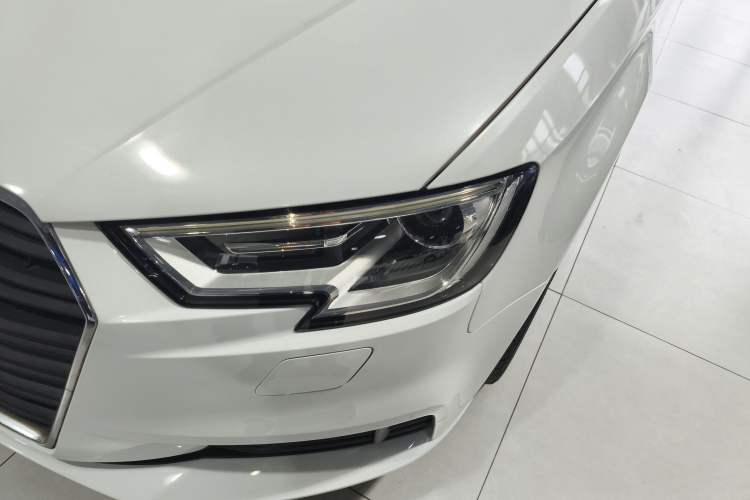 Used Audi A3 2018 30th Anniversary Edition Sportback 35 TFSI Ambition Model
