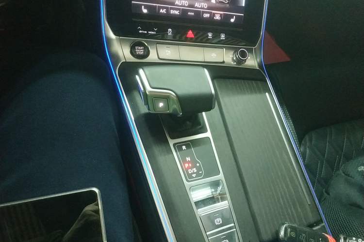 Used Audi A6L 2025 45 TFSI quattro Prestige Dynamic Edition