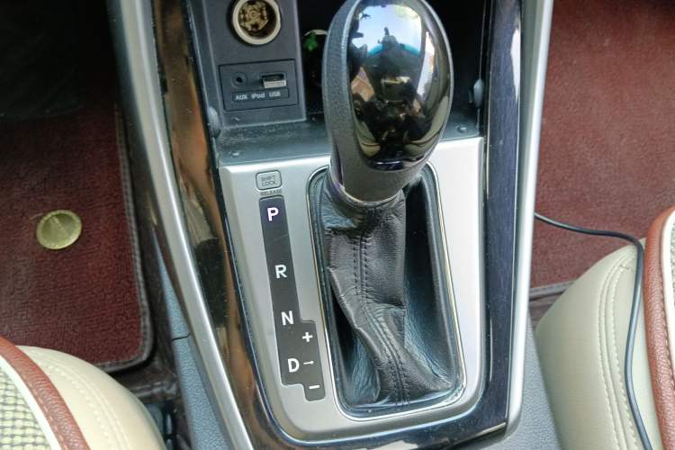 Used Hyundai Elantra (5th Generation / Langdong) 2012 1.6L Automatic Leading Model Gear Lever