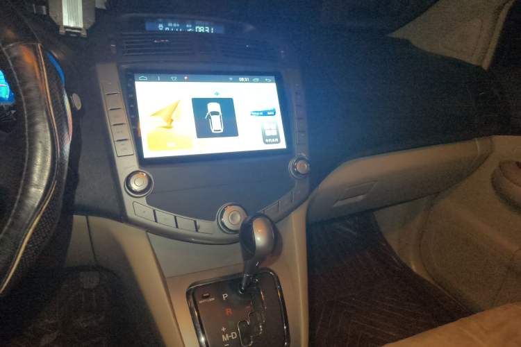 Used BYD S6 2013 Jingyue Edition 2.4L Automatic Luxury Model 5 Seats
