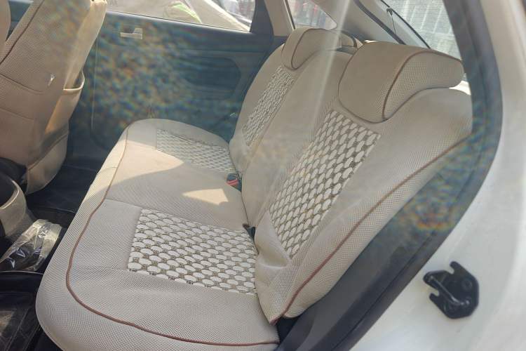 Used Ford Focus 2013 Hatchback Classic 1.8L Manual Base Model