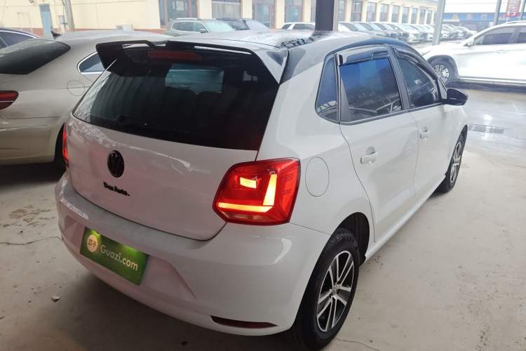 Used Volkswagen Polo 2016 1.4L Automatic Trendy Model Rear Right 45 Deg