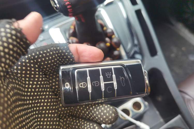 Used GAC Trumpchi M6 2019 270T Automatic Prestige Edition (7-seater) China V Standard