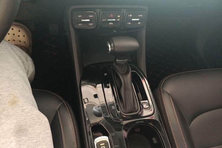 Used GAC Trumpchi GS3 2017 200T Automatic Luxury Edition