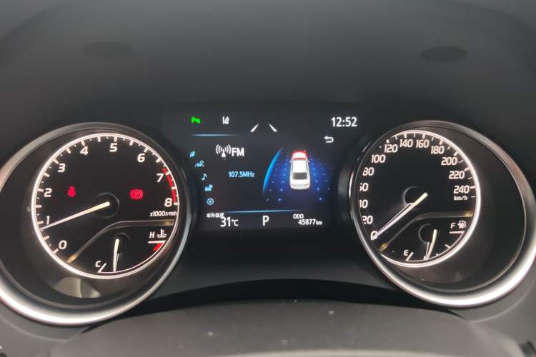 Used Toyota Camry 2023 2.0G Luxury Edition
