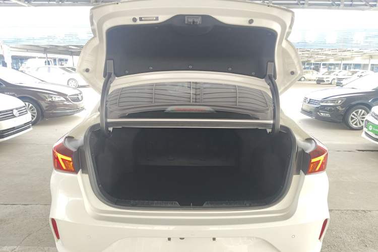 Used Changan Eado 2020 PLUS Blue Whale NE 1.4T GDI DCT Prestige Model