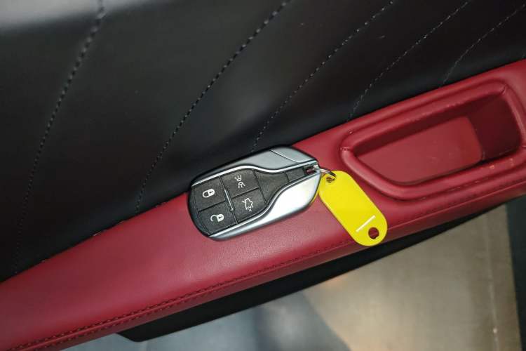 Used Maserati Ghibli 2021 2.0T Sharp Edition
