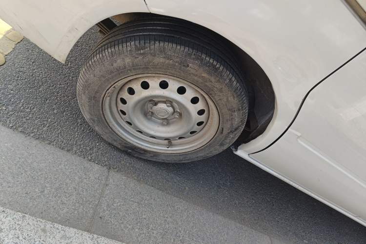 Used Dongfeng Shuaike 2016 1.5L Manual Standard Edition