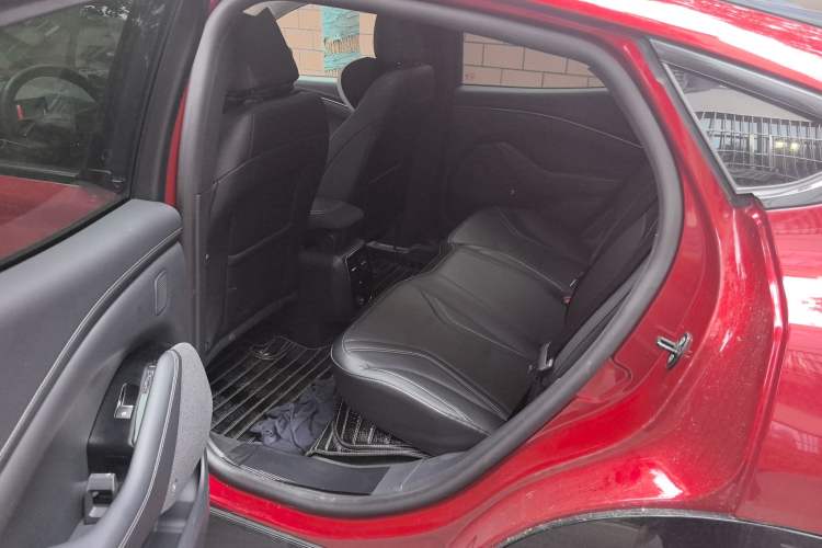 Used Ford Mustang Mach-E 2021 AION Y Plus Rear-Drive Luxury Edition (Long Range)