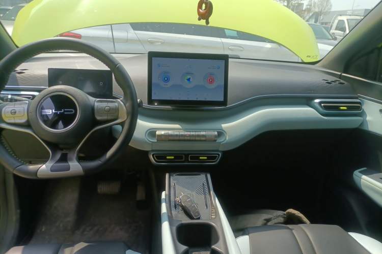 Used BYD Seagull 2023 Flying Edition Audio And AC Panel