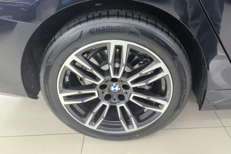 Used BMW 5 Series 2025 530Li Leading Model M Sport Package