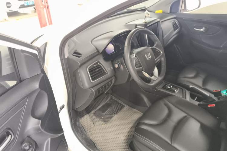 Used Luxgen U5 EV 2018 320 Elite Edition
