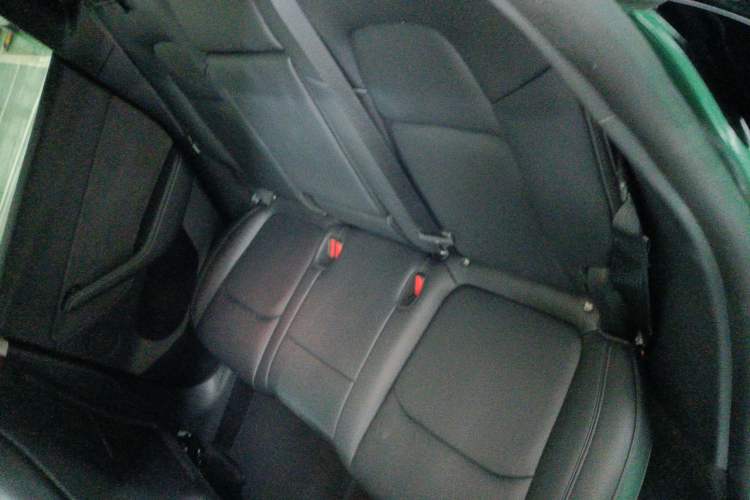 Used Tesla Model Y 2023 Long-Range All-Wheel-Drive Version
