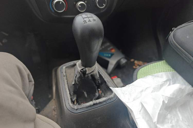 Used Wuling Rongguang 2020 1.2L S Base Model China VI Gear Lever