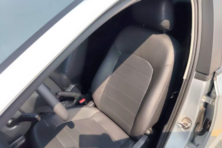 Used Volkswagen Santana 2015 1.4L Manual Fashion Edition
