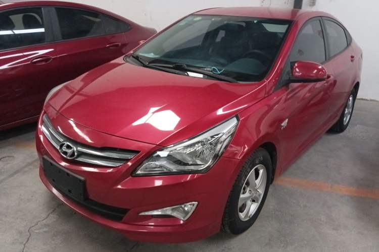 Used Hyundai Verna (older generation) 2014 1.4L Automatic Smart GLS