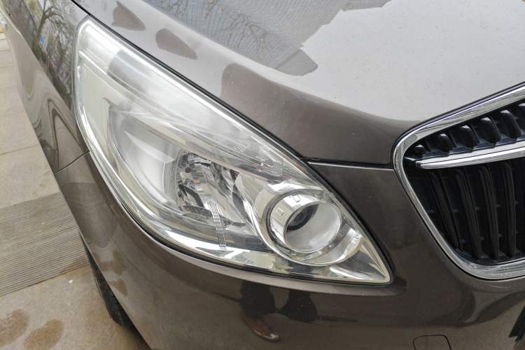 Used Buick GL8 2017 25S Luxury Version China V Standard Right Front Headlight