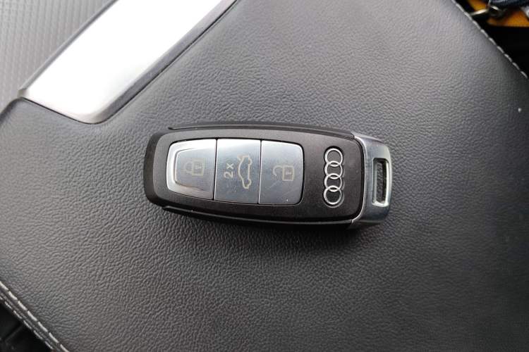 Used Audi A6L 2020 45 TFSI Prestige Dynamic Edition Vehicle Key